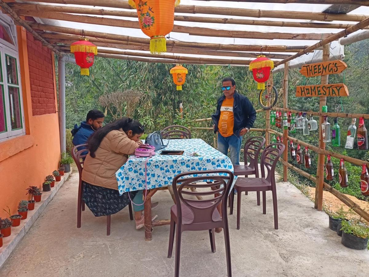 Theeng'S Homestay Mirik Exteriör bild