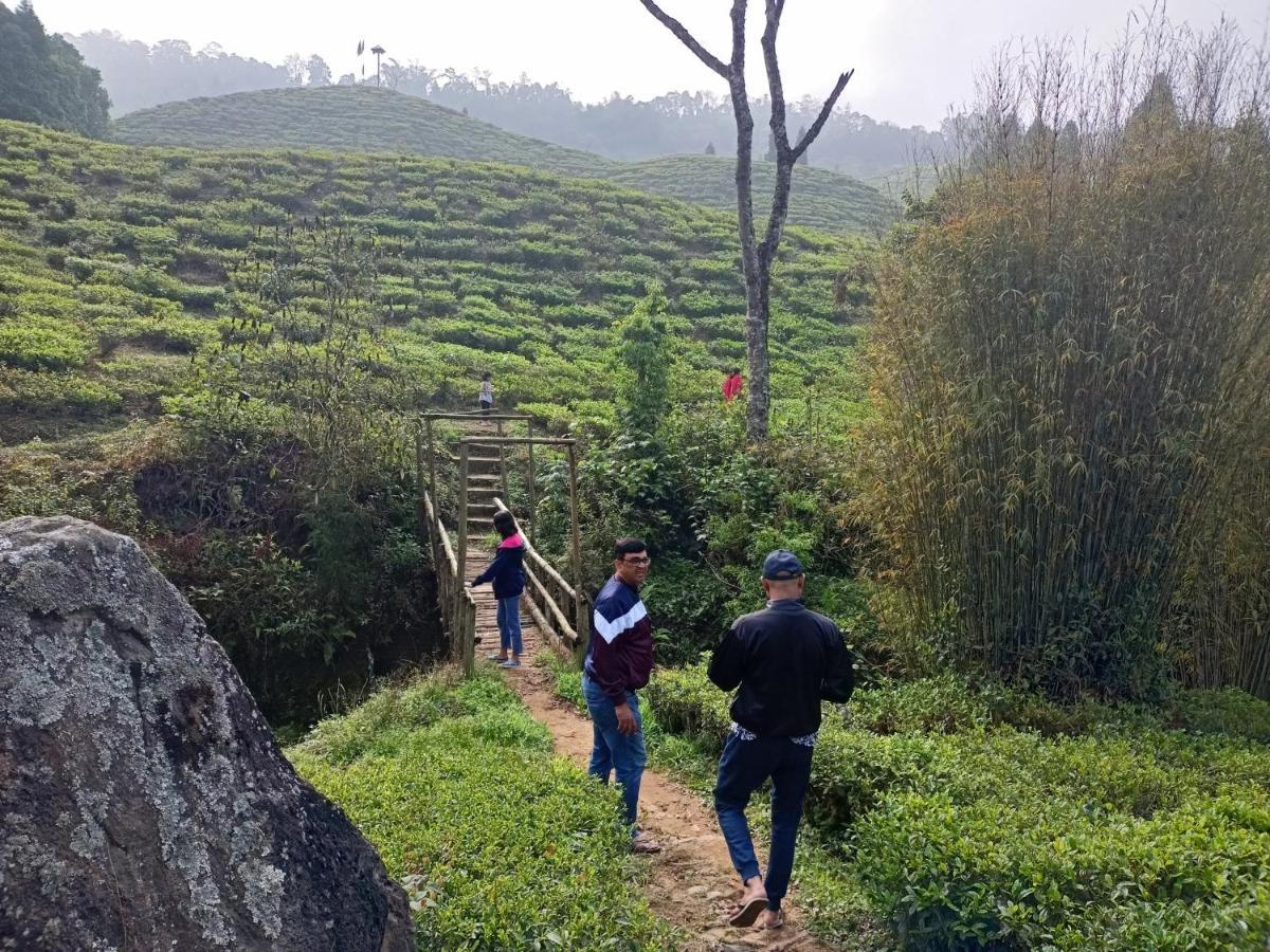 Theeng'S Homestay Mirik Exteriör bild